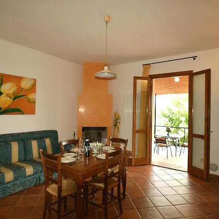 Apartamento Locazione Turistica Edera & Tulipano.2 Vico dʼElsa